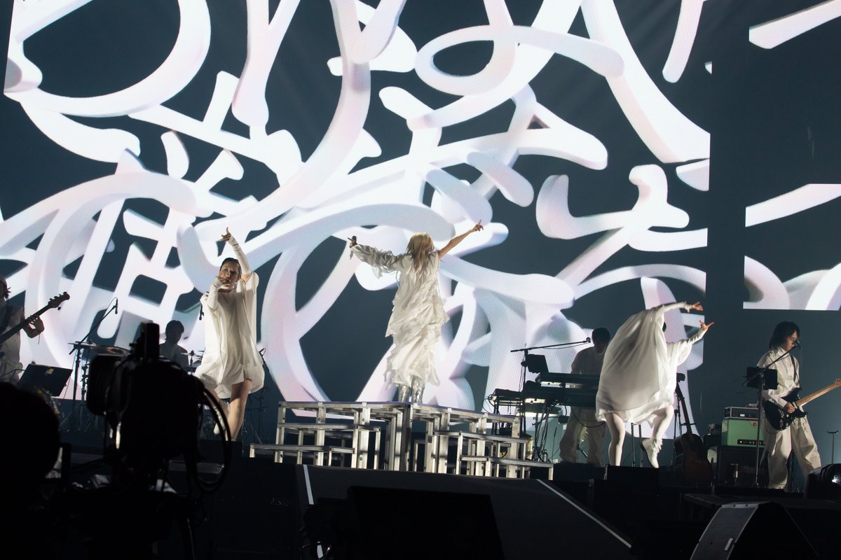 _mcdkit's tweet image. 【WORK】
Reol Oneman Live「美辞学」 in YOKOHAMA ARENA にて、
下記楽曲の背景演出映像を制作させていただきました。
最高のライヴをありがとうございました！！！

&quot;第六感/十中八九/ギミアブレスタッナウ/おとめの肖像/切っ先&quot;（画像順）

#Reol横アリ美辞学