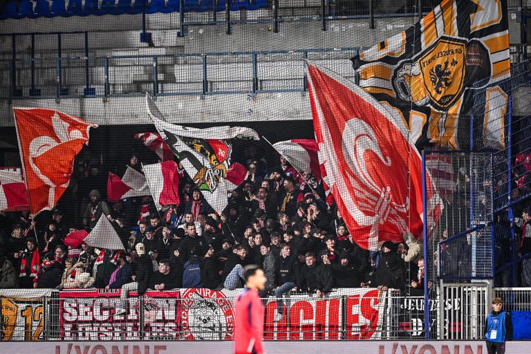 boufalinho59's tweet image. Témoignage d’un supporter faisant plusieurs déplacement 
« Je fait beaucoup de déplacements en indépendant la plupart du temps ça se passe bien juste des fois ya des propos qui me choque comme par exemple à Marseille ou j’ai entendu « les sœurs des marseillais c’est des putes de…