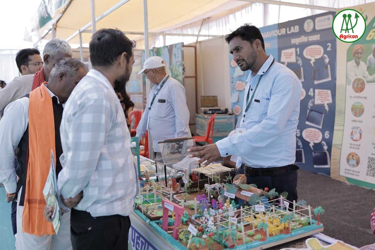 agriconsamiti's tweet photo. How do you get sustainable farming + gender transformation at the same time?

Our Kavir Stall at #Anjor2025 showed how. 

Our 'Integrated Model' showed how their work on the farm and in community meetings connect.

#Agricon #CHIRP #KavirKisan #4Returns #GenderTransformation https://t.co/NGldc0VLr9