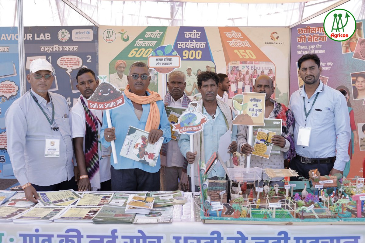 agriconsamiti's tweet photo. How do you get sustainable farming + gender transformation at the same time?

Our Kavir Stall at #Anjor2025 showed how. 

Our 'Integrated Model' showed how their work on the farm and in community meetings connect.

#Agricon #CHIRP #KavirKisan #4Returns #GenderTransformation https://t.co/NGldc0VLr9