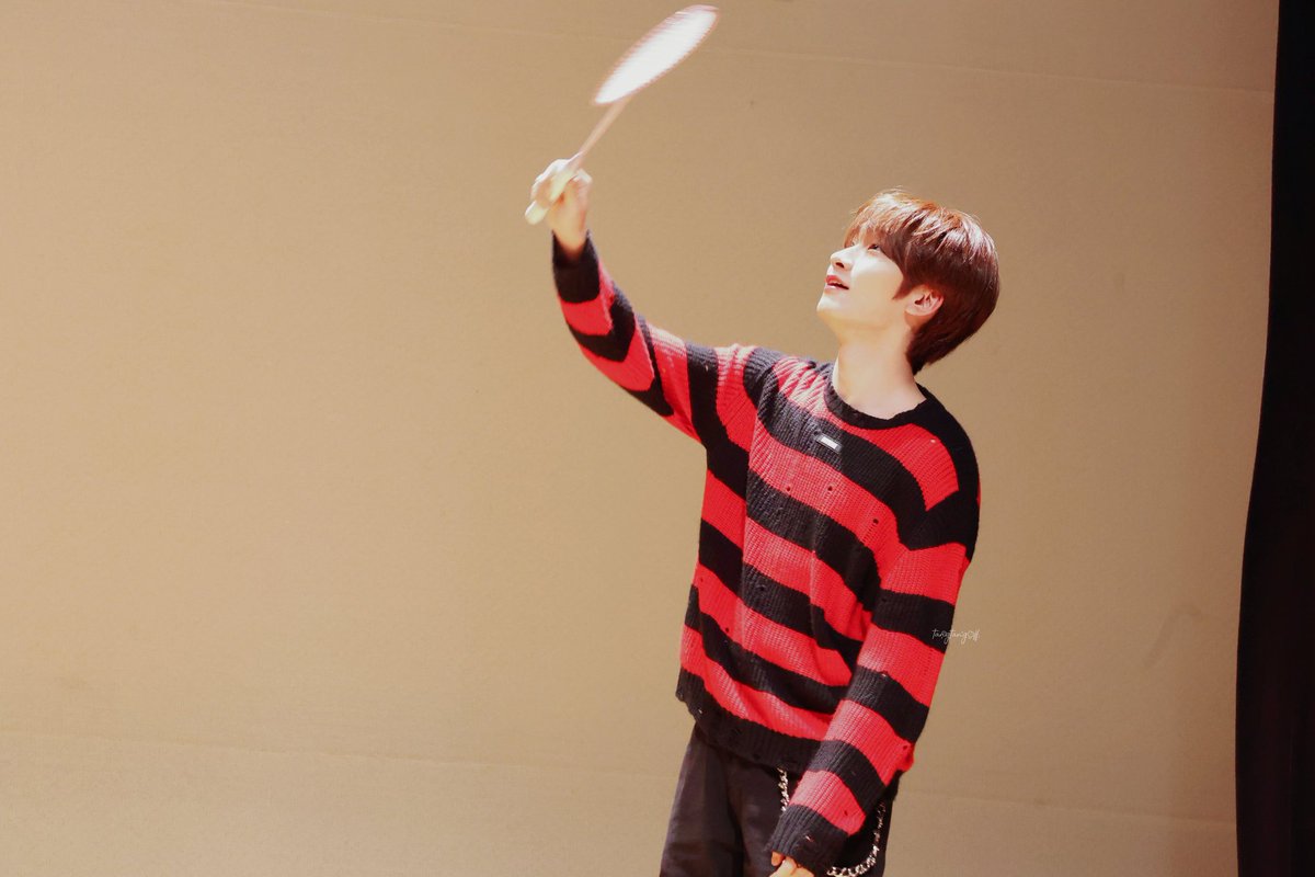 251109 프롬스토어
배드민턴의 왕자🫳
#이펙스 #EPEX #제프 #JEFF