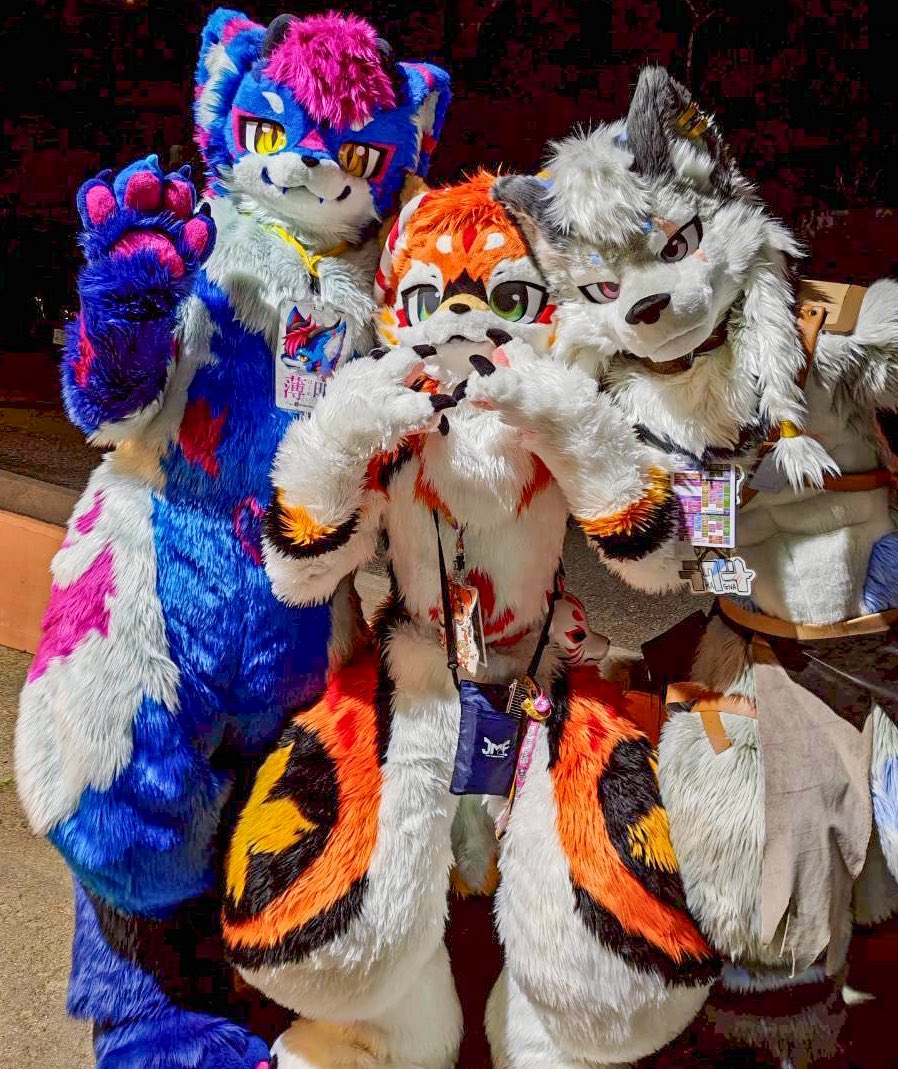 偶然会えたファーモニーっ子同士で📷✨

#Kemocon18