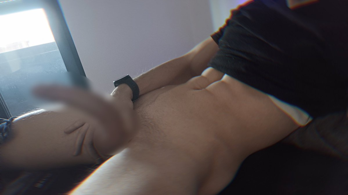 Wanna see this thick throbing dick? You know you want it bitch😈
onlyfans.com/fitalpha06