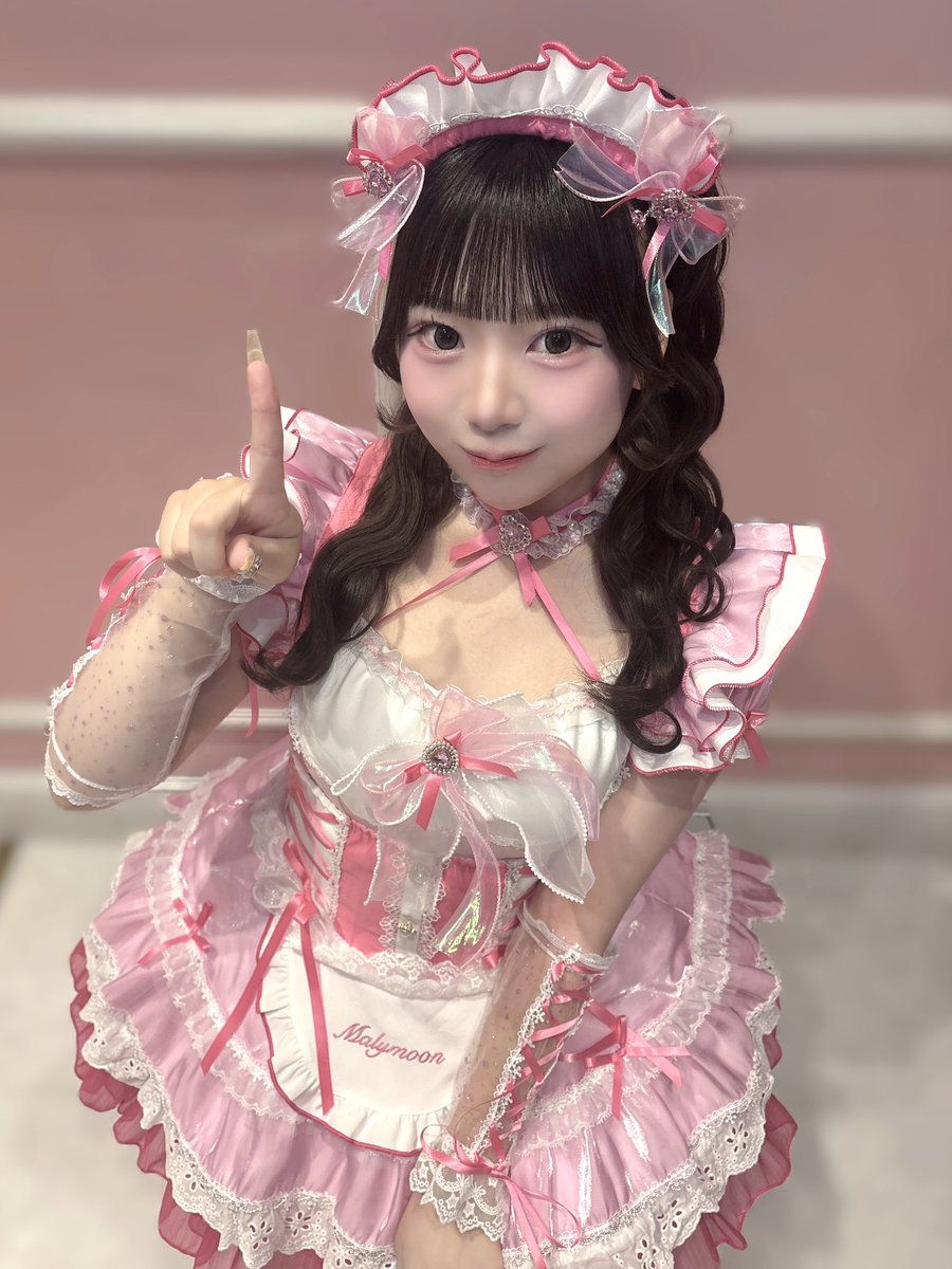 maid_leari's tweet photo. 秘密だよ わたし、魔法使い♥ https://t.co/S1Xv9EfNvZ