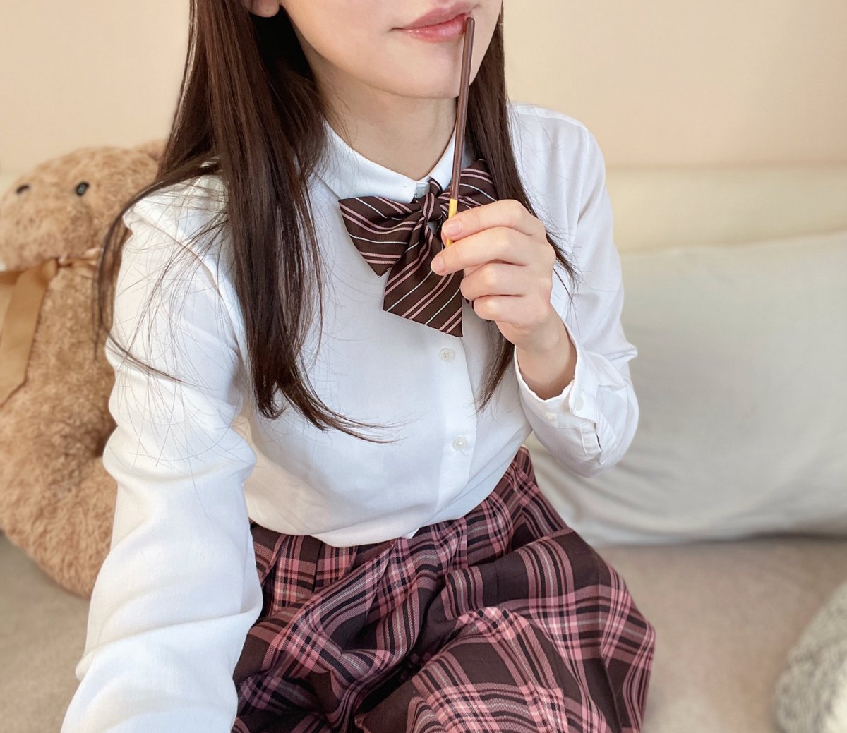 ねね、ポッキーゲームって知ってる？

ちょっと試してみる？☺️🍫❤️ https://t.co/fEQkFalciN