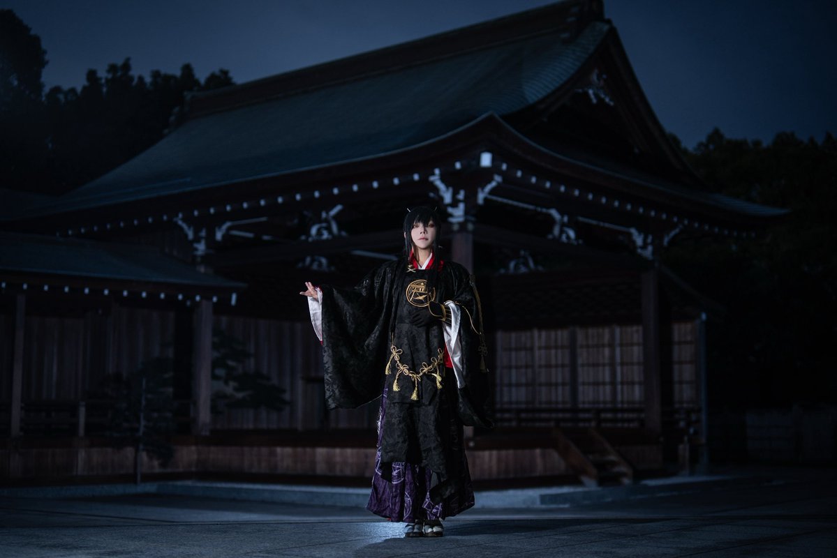 cos 刀剣乱舞 太郎太刀

       人に使えるはずのない実戦刀です

 #菊花の候ハレの日を祝して251102