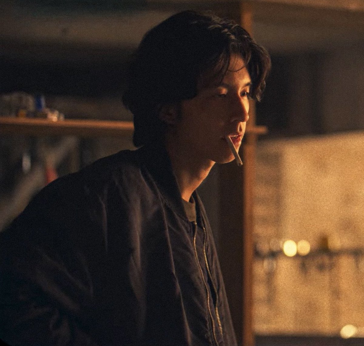 jaewooniee's tweet image. to everyone who used to hate hong kyung in weak hero class 1 treating him harshly and even criticizing his looks but now start to like him just because he looks extremely fine in good news and concrete market you don’t deserve him