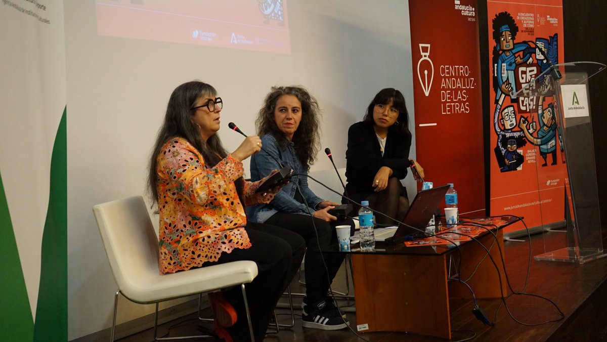 IsitaMona's tweet photo. Terminó @Graficascomic, con el auspicio del @letrasandalucia y un subidón importante esta 3ª edición. Agradecida a Natacha Bustos y Esther Cruz, sus comisarias, por contar un año más conmigo. Charla inaugural con Cristina Durán y Rocío Quillahuaman. 

Fotos: @GoStreamingGo. https://t.co/w3pvSJkb4x