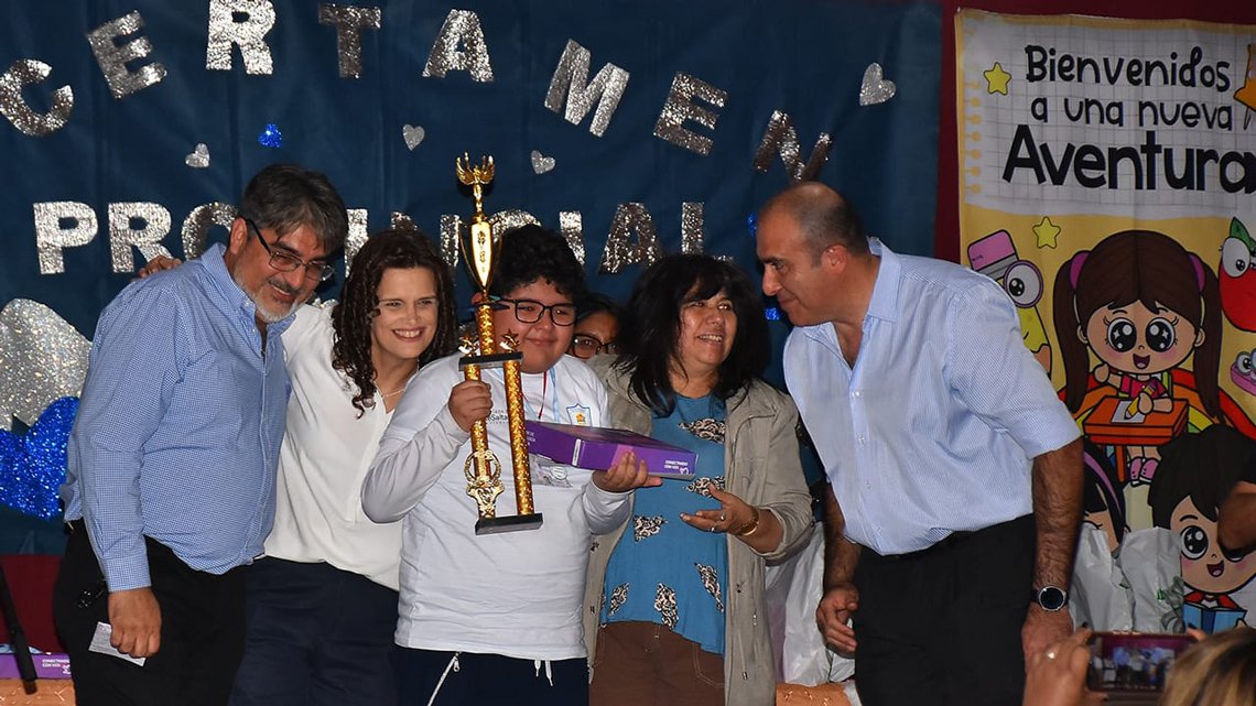 Ministerio de Educación de Salta tweet media