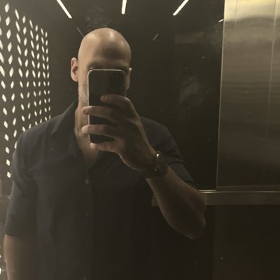 samMekhemr's tweet photo. #NewProfilePic https://t.co/Yq7C9x1yjG