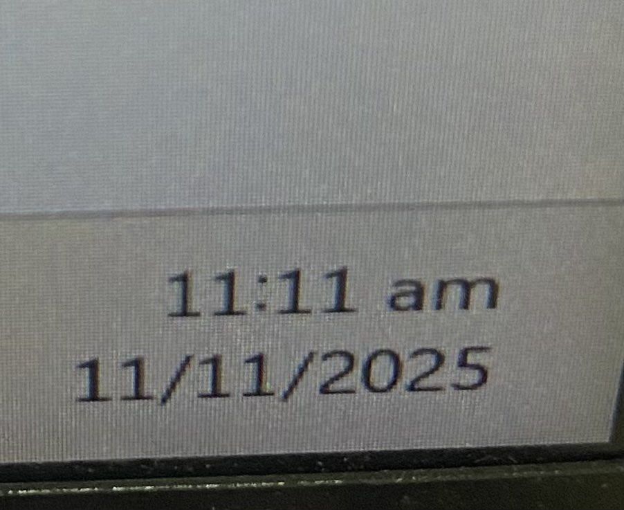 ilah (@rosetyde) on Twitter photo 