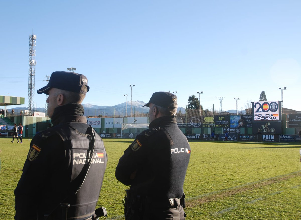 ⚽| Seis detenidos por desórdenes en el partido de fútbol Gimnástica Segoviana - Real Ávila del 19 de octubre
tribunasegovia.com/noticias/42386…
#gimnásticasegovianacf #realávilacf #violenciaenelfútbol #deportesinviolencia #fútbolsinviolencia #policíanacional #alertcops