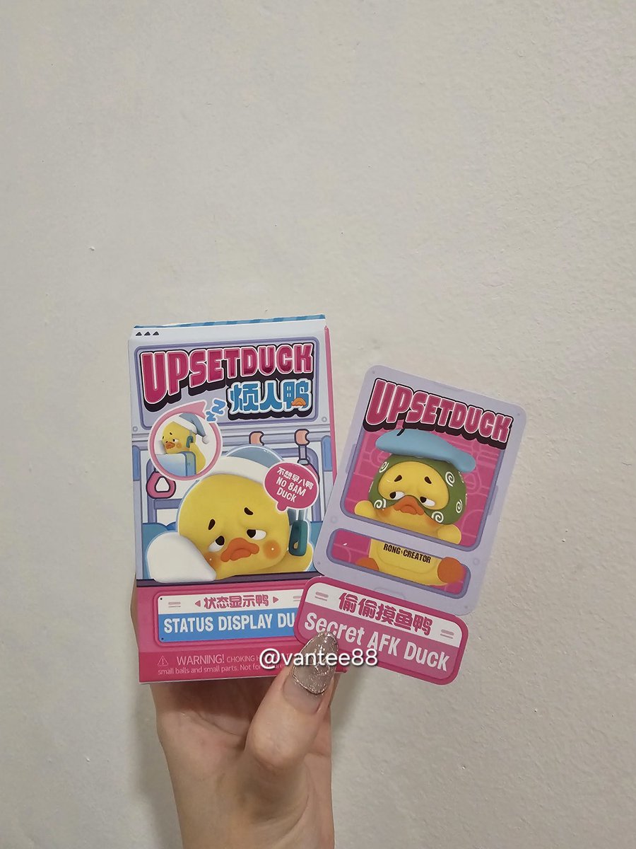 vantee88's tweet photo. WTS Upset Duck Hippers

1. SELECTED System Crashed Duck 120k (new, foil opened) foil + box ✅️
2. SELECTED Secret AFK Duck 125k (new, foil seald) foil + box ✅️

bisa req oren https://t.co/ixguZH5CYe