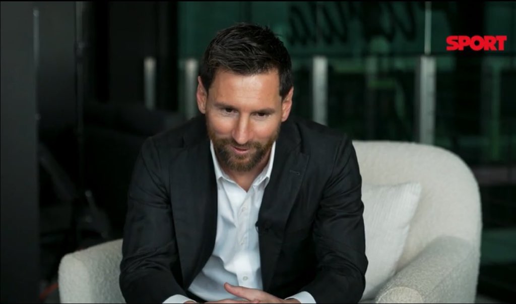 🚨🚨🚨🚨🚨🗣️ الاسطورة ليونيل ميسي :

بطولة كاس العالم تثير حماسي كثيرًا 🥶💙