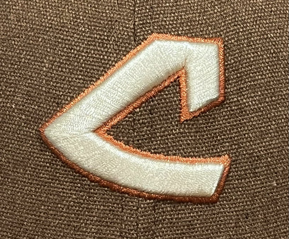 ChiefWahoo22's tweet image. Pumpkin Pie
🥧 

#PINdejos @Cmd_Guap1 @ElShaungo_ @Catoishere @creamm1987 @DyeMasterDiscs @Uli_GEE @Slimdog @DirtDawg80 @FadedCollects @Oh__Cleveland @darkebloc @G_Conley @bwg_2085 @offthablocD4L @TheBrownieElf1 @CleRodB2 @Old_Dirty_Mike @SneakerAdmirals @chrisbish24