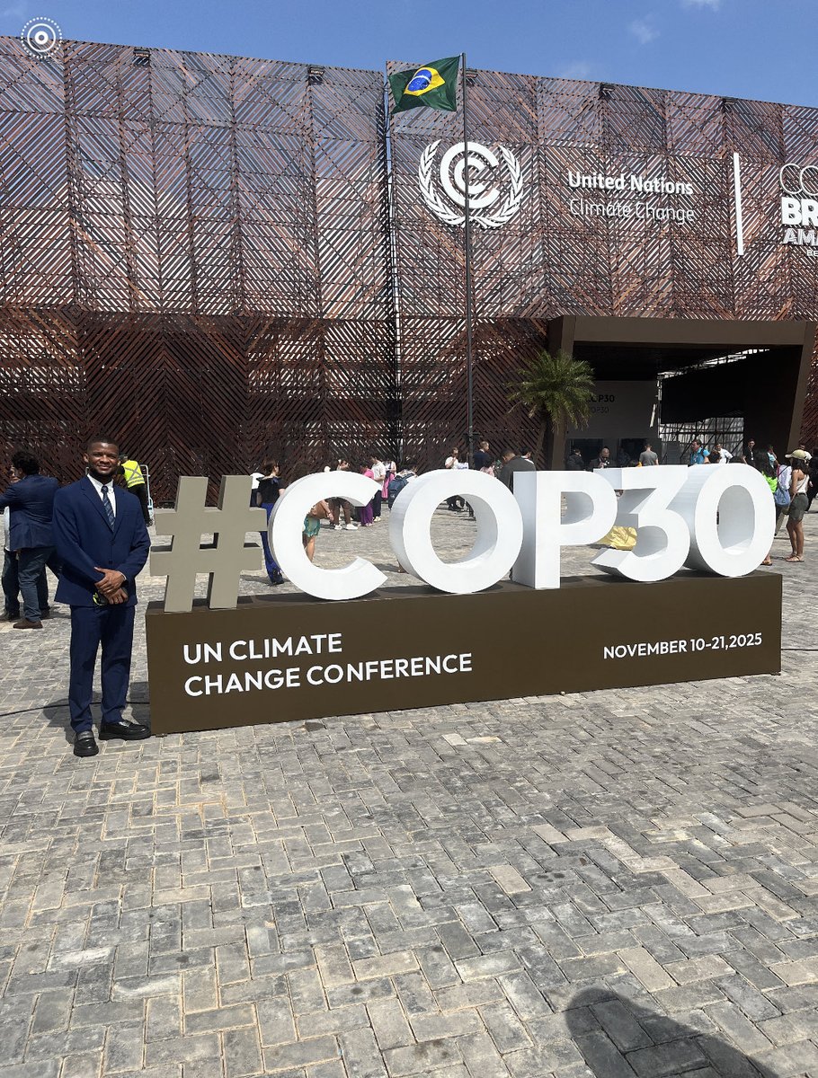 jose_latte's tweet photo. Delegado da Guiné Equatorial na COP30 em Belém relata a submissão do "Chamado à Ação de Belém" por Lula em 10/11/2025, um plano urgente contra a crise climática. Elogia a liderança de #SantiagoFranciscoEngongaEsono e convida a acompanhar e amplificar a voz africana. #COP30 #Clima https://t.co/qHJmFJA0qa