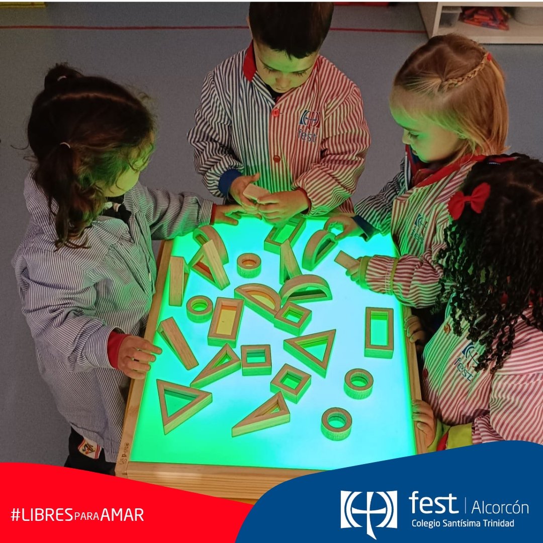 C Santisima Trinidad tweet media