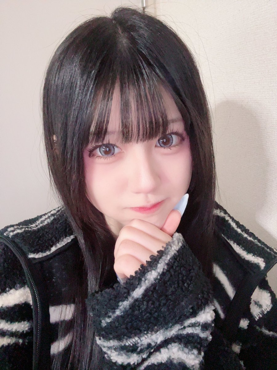 pandamic_shion's tweet image. paton今日が最終日！！🗳️
投票是非お願いします！🍨💙
数日配信できなかったけど、投票してくれて、ムービーで応援ありがとー！！😭