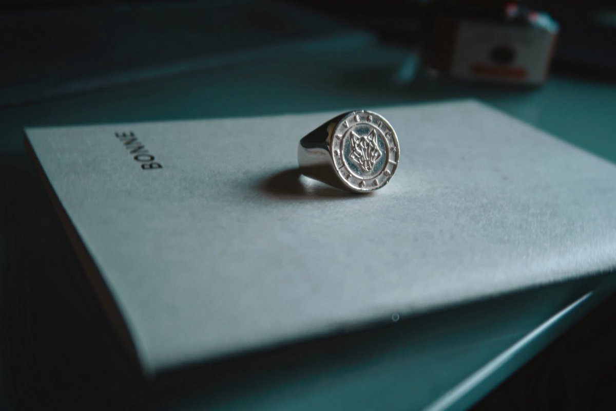 thewolfbrand's tweet photo. マーベリックリング💍

#マジシャン　#シルバーリング https://t.co/dq9SugSnK0