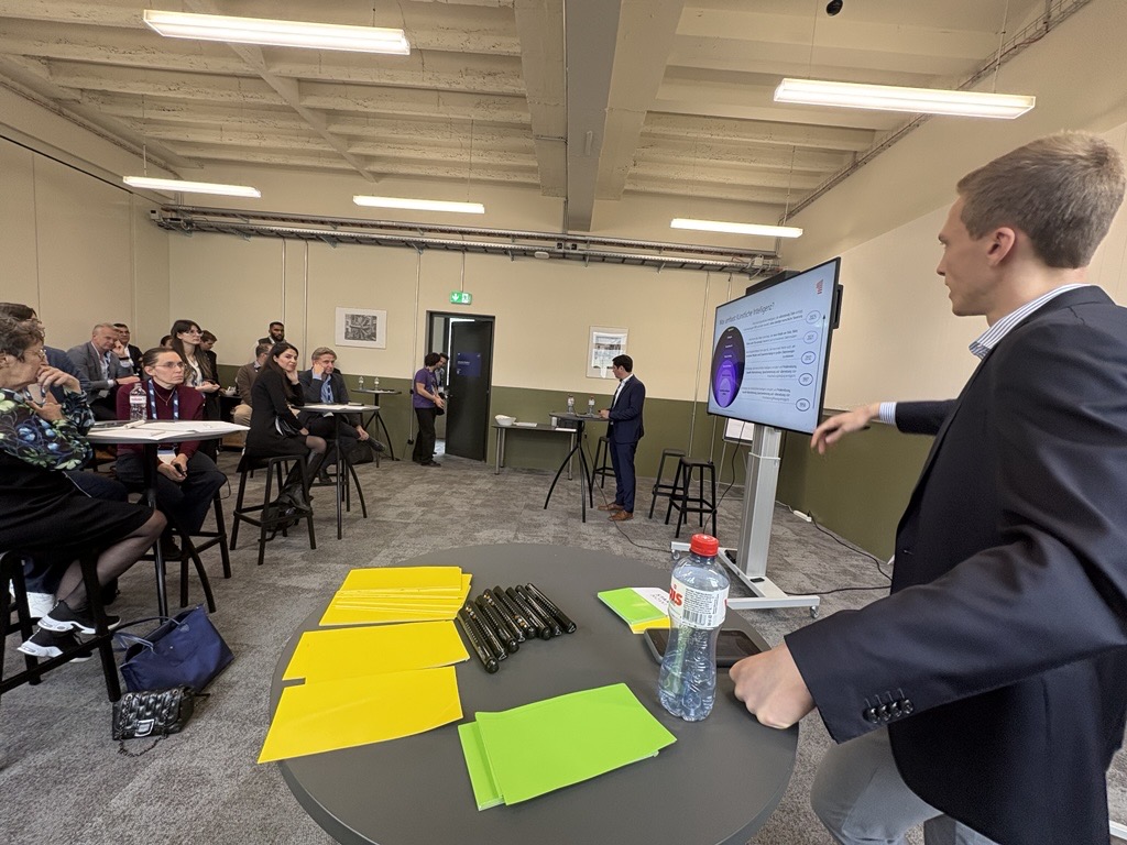 📸 Rückblick auf die #SAPNOW AI Tour Zürich 2025!
Spannende Keynotes, Hands-on-Demos &amp; unsere interaktive Session «Vom Pain Point zum Business Case». Innovation &amp; #BusinessAI im Fokus.
Danke an alle Teilnehmenden! #AllForOneSwitzerland #DigitalTransformation #CustomerExperience