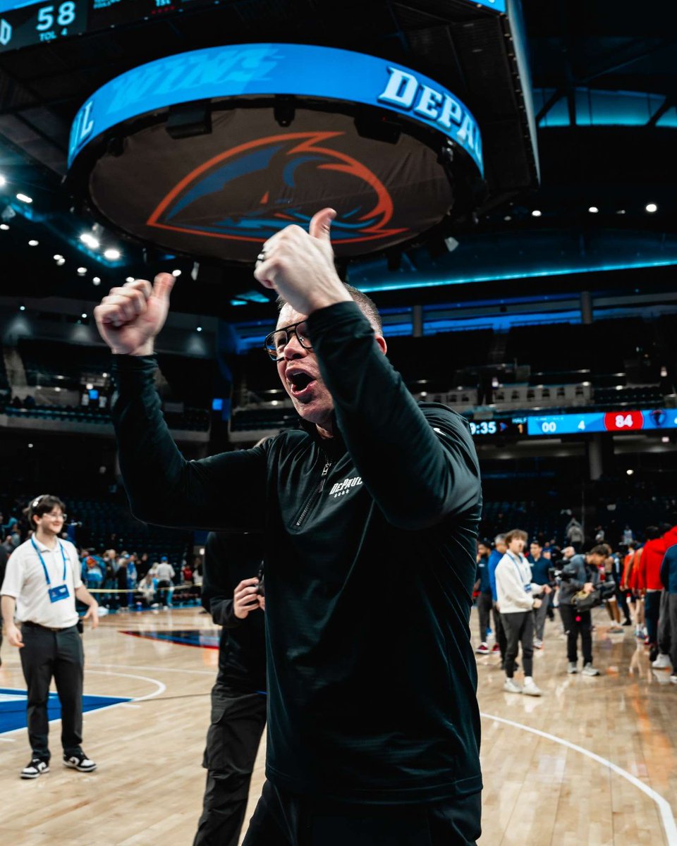 DePaul Basketball tweet media