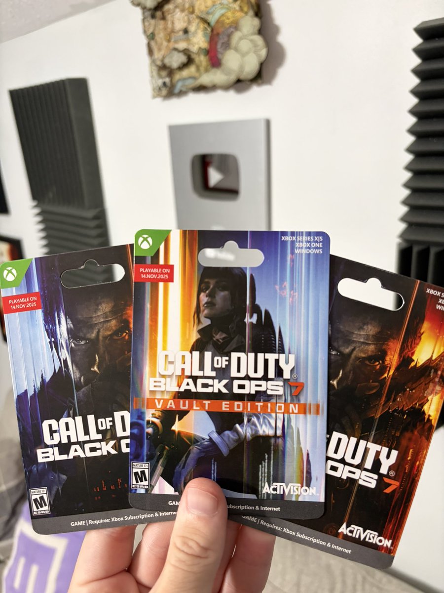 Free Black Ops 7 giveaway time!!

Steps to enter: 

1. Like retweet &amp; Follow me

2. Subscribe to my YouTube Channel Ch0pper 

3. Reply with your gamer tags &amp; preferred platform 

Good luck guys!! 🧡🍀🍀

#BlackOps7 #bo7