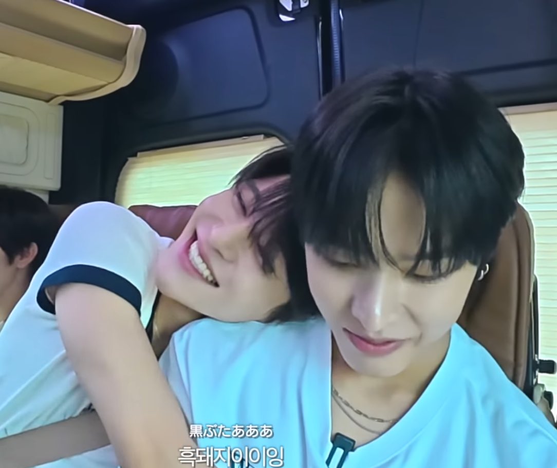 애기시온 지금이랑 똑같음🤣😘