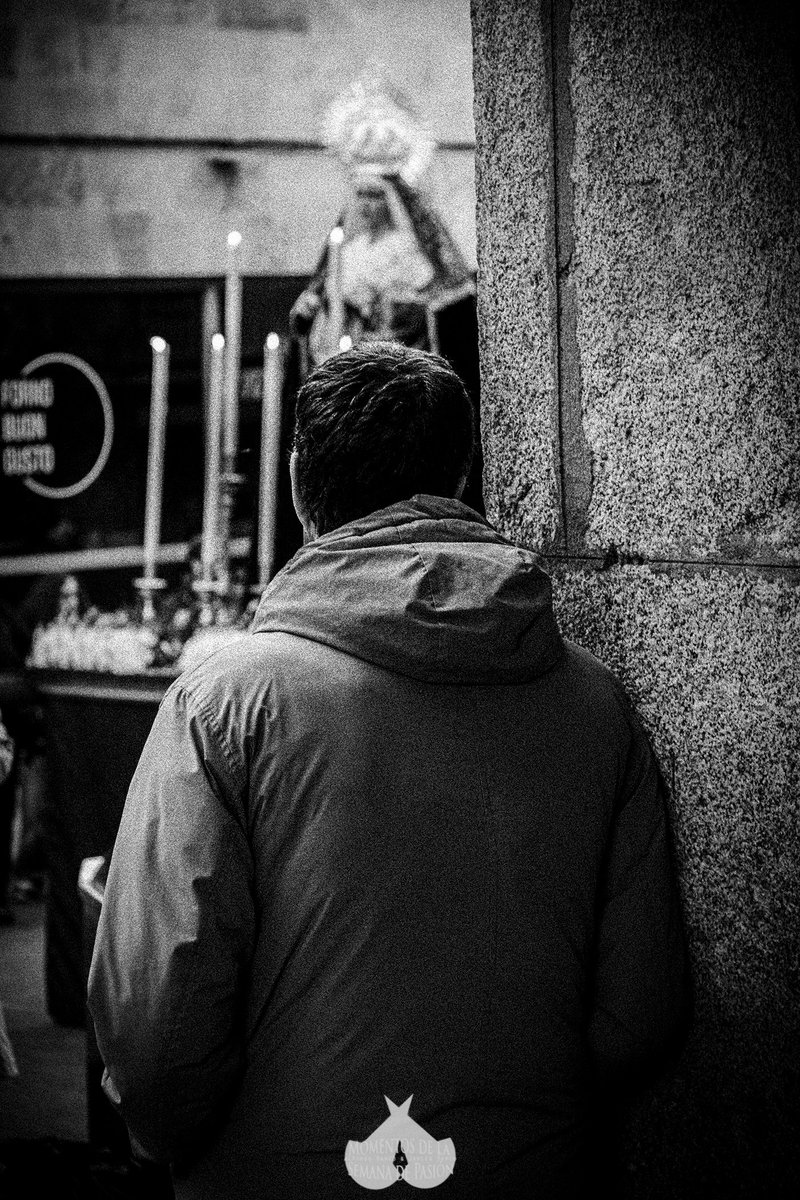 Rosario de Caridad.

Video Rosario de Caridad: youtu.be/wfH33XtqgwE?si…

#semanasantasalamanca  #salamanca #canon #semanasanta #fotografocofrade #detailphotography #streetphotography #photography