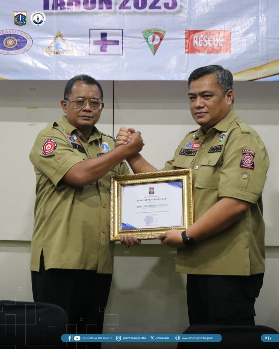 DinsosDKI1's tweet photo. Hai #KawanSosial
Hari ini, Kepala Dinas Sosial Provinsi DKI Jakarta, Bapak Iqbal Akbarudin, membuka Rapat Kerja Forum Komunikasi Taruna Siaga Bencana (FK TAGANA) Provinsi DKI Jakarta.
#dinsosdki #jagajakarta #tagana #dkijakarta #jakartatanggapbencana https://t.co/Oom1XGB6Bf