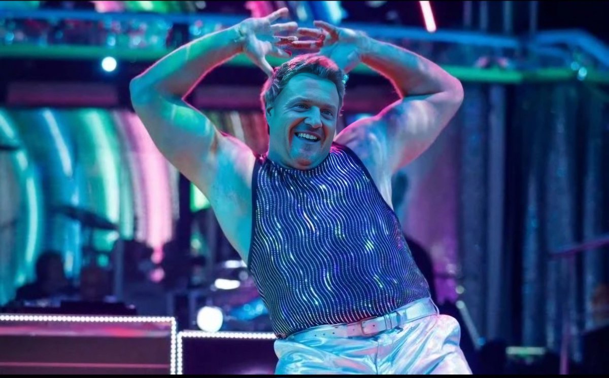 "Tommy Skinner"
<a href="/TRobinsonNewEra/">Tommy Robinson 🇬🇧</a> 
<a href="/iamtomskinner/">Thomas Skinner ⚒</a>