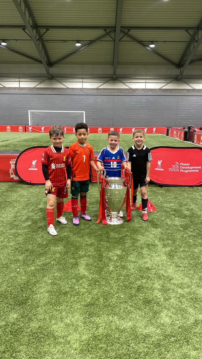 Babo ⭐️⭐️⭐️⭐️⭐️⭐️ tweet media