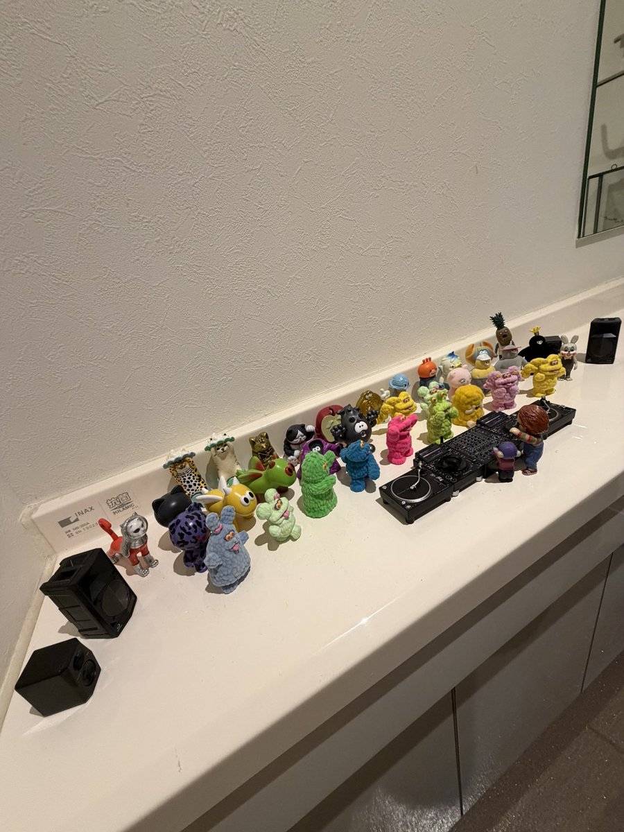 我が家のトイレはフェスが開催されております🚀🔊👽