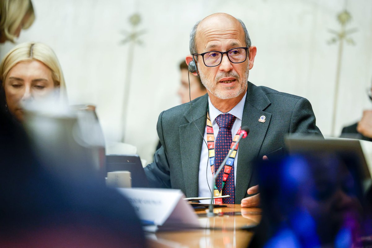 ALCsinhambre's tweet photo. 🌐 Frente Parlamentario contra el Hambre de América Latina y el Caribe dijo presente en preparación de III #CumbreContraElHambre 2026, organizada por sede FAO en Roma

🗣Intervinieron @sorayasuarezprm @SoniaRojasCR y Rolando González @Parlatino_org

+info: https://t.co/12zCmFpnHP https://t.co/CgzxwygzBy