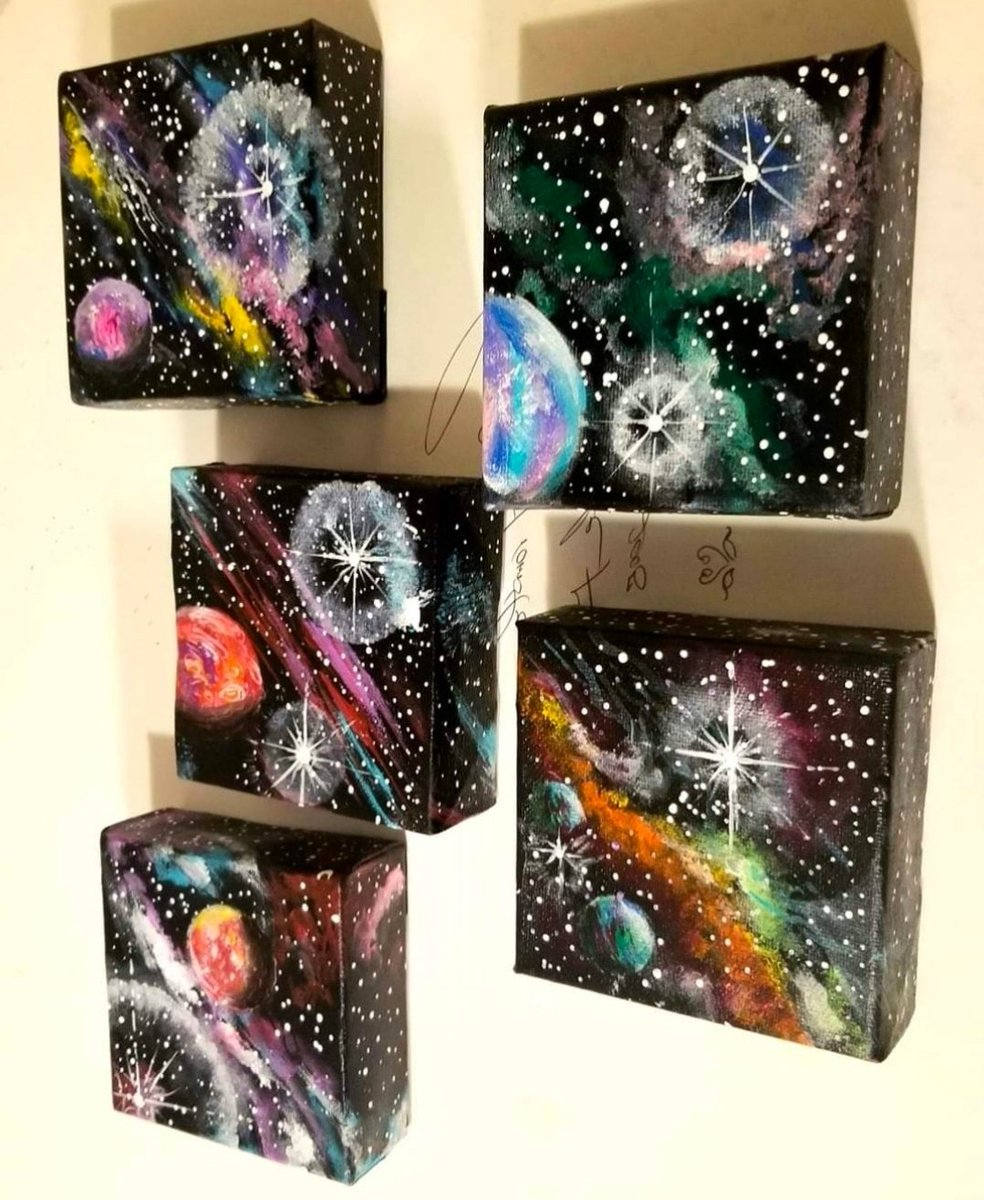 ShelltonTremble's tweet image. Color color everywhere... 🎨🟣🟠🔴🟢🔵🟠 #art #color #create