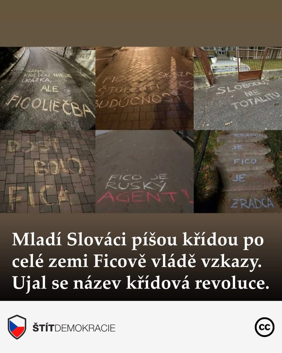 Enela96's tweet photo. Vše začalo na jedné škole v Popradu, kam měl přijet diskutovat premiér Robert Fico. Žáci se v reakci na to oblékli do černé smuteční barvy a před budovou školy se také objevil křídou psaný nápis “Dosť bolo Fica“. Zbabělec Fico školní debatu nakonec zrušil a jeden žák skončil za napsání tohoto vzkazu na policii.

Netrvalo dlouho a Slovensko se vzepřelo. Občané, převážně z mladší generace, začali psát podobné vzkazy Ficově vládě na chodníky po celé zemi. Tato již několik dní trvající akce dostala název “křídová revoluce” a hlavním heslem je “Křída není zločin”.

Slováci, my v České republice teď sice máme svých vlastních problémů až nad hlavu, i tak vám ale s vaší křídovou revolucí držíme palce. A u voleb ji dokončíte! ✌️🇸🇰