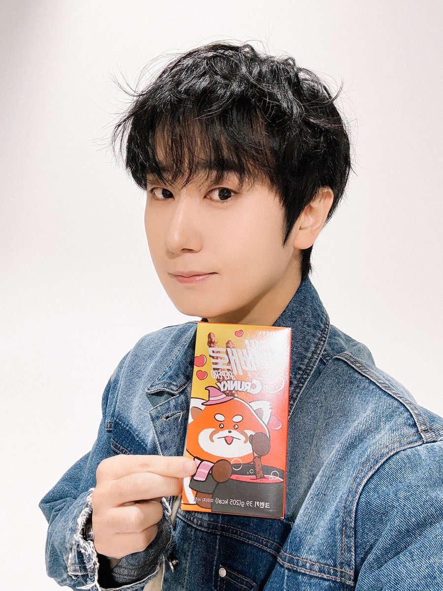 1️⃣1️⃣💚1️⃣1️⃣ 해피 #빼빼로데이

#FIVE_O_ONE #FIVEOONE #파이브오원 #HEOYOUNGSAENG