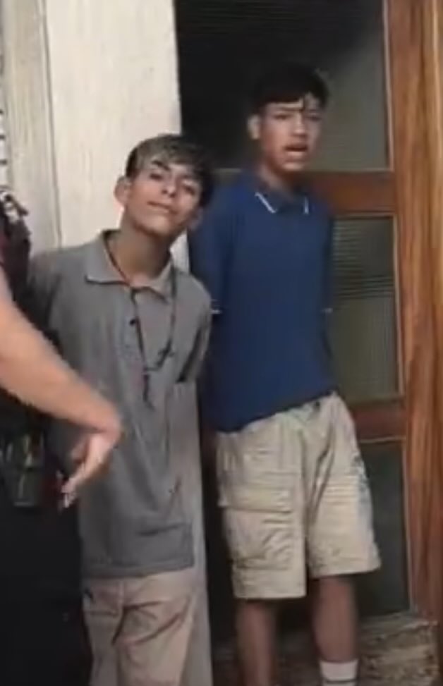 <a href="/claudiosavoia/">Claudio Savoia</a> El video muy bien,pero a estos 2 delincuentes hay que visibilizarlos todo lo que se pueda.RT