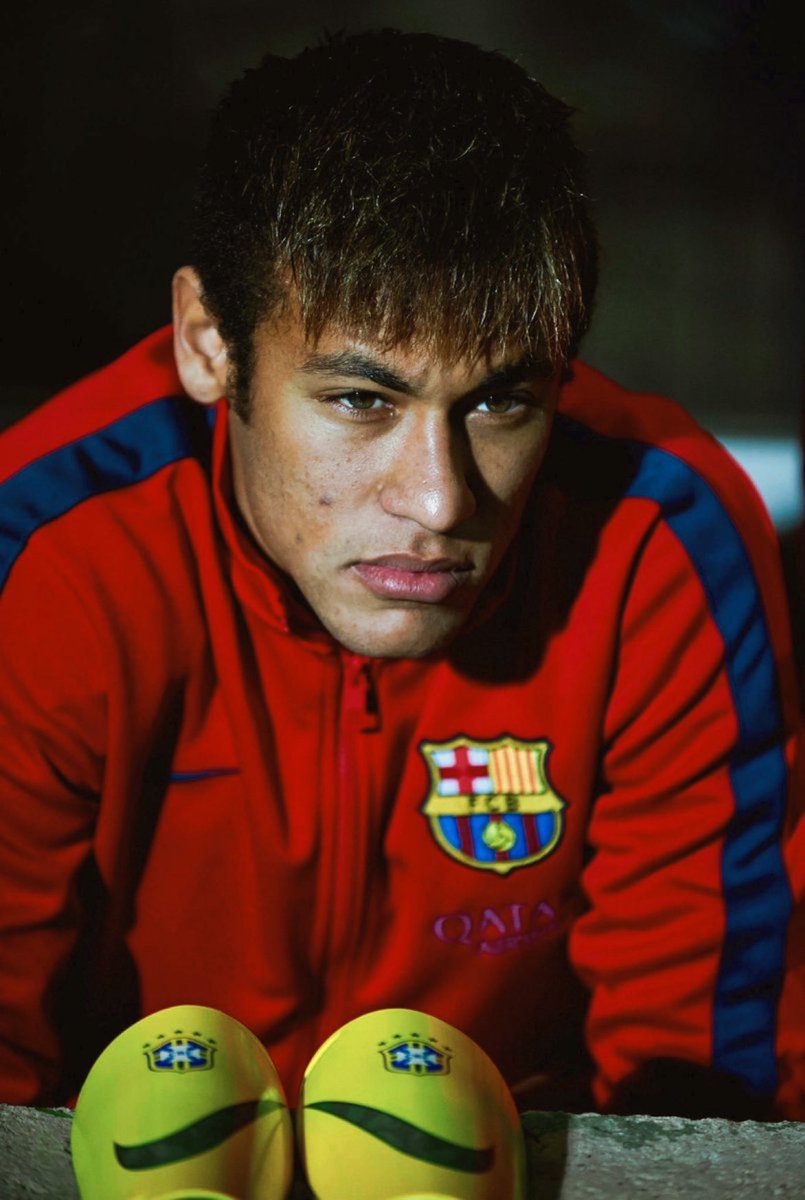 <a href="/lnstantFoot/">Instant Foot ⚽️</a> Qui d’autres que le meilleur joueur de l’histoire de ce sport ? 👑🇧🇷