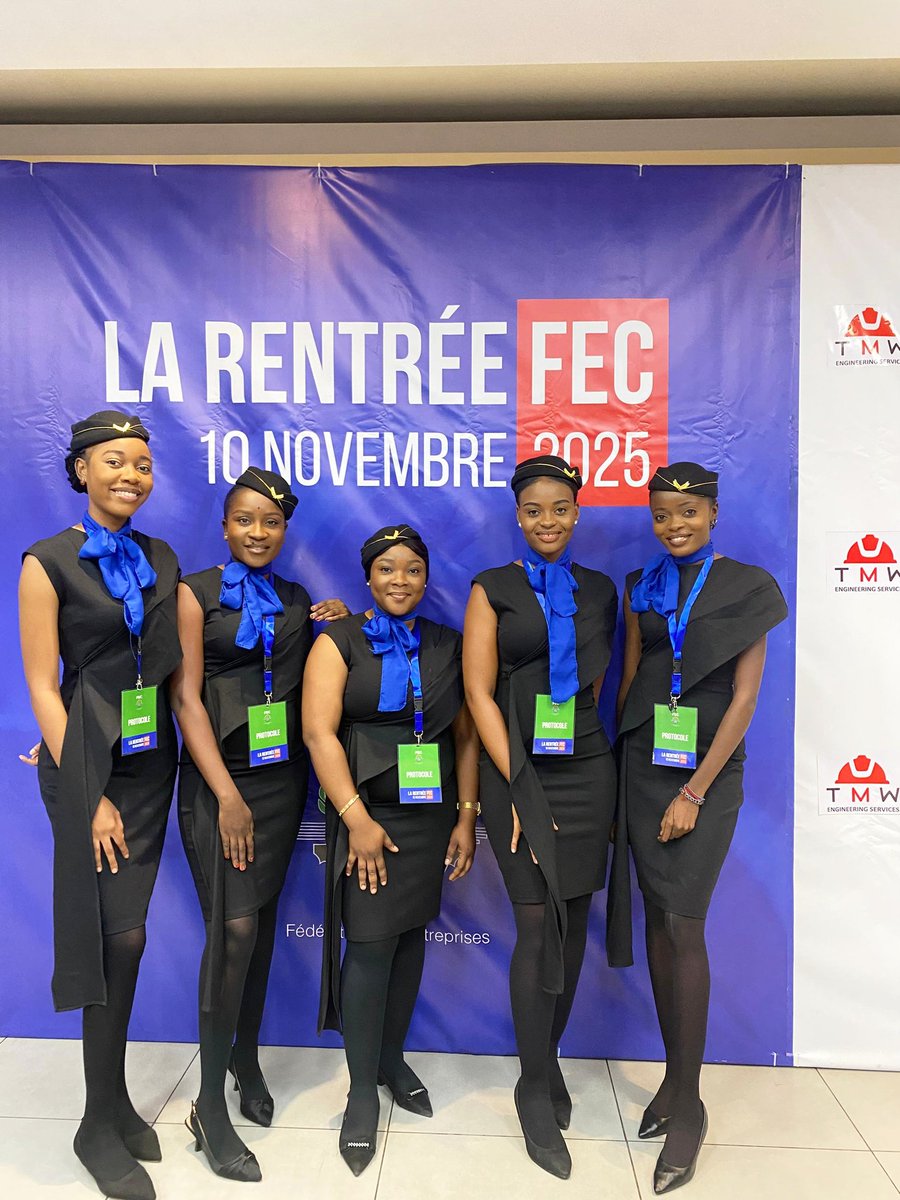 TeambuildingTBA's tweet photo. Que l'excellence soit la marque de ton équipe. Lorsque ton équipe offre des excellents, professionnels et sans précédent, vous devenez inoubliable. 

Nous sommes la Team Building Agency

#Prestation #RentréeFEC2025 #KinPlazzaArjaanbyRotana #HôtessesTBA https://t.co/yGihfxKOOw