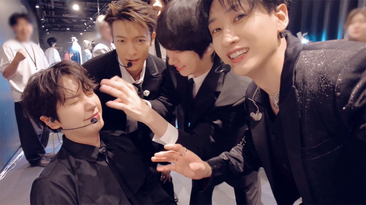 아니 이 마음 좋아지는 사진 뭐지