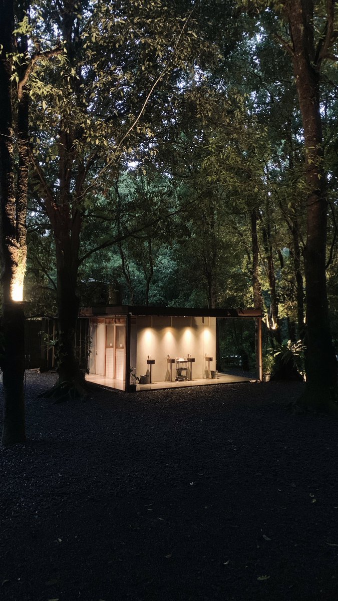 KALÉ ᮊᮜᮦ tweet media