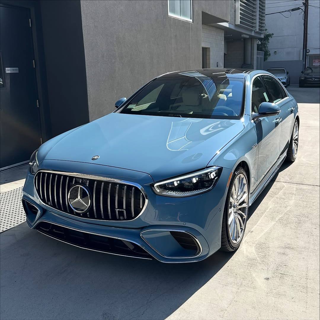 autochat360's tweet image. Beautiful AMG S63🔵