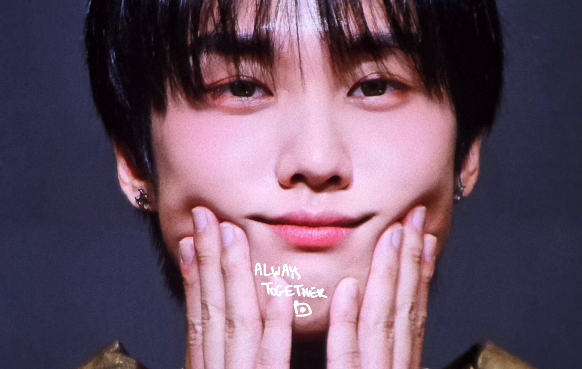 always_0530's tweet image. 251111  말랑이 빼빼로 받아가세요💛
#THEBOYZ #더보이즈 #JACOB #제이콥