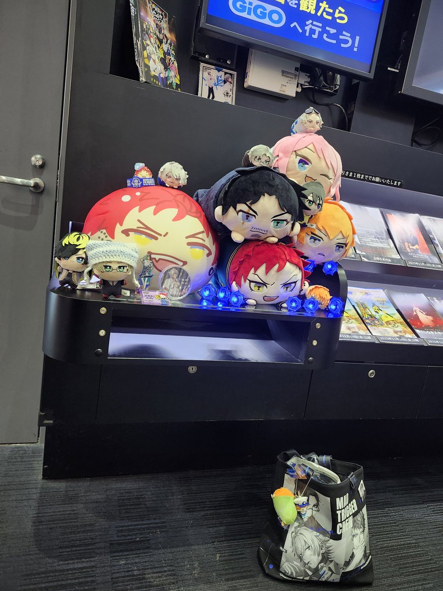 素敵な子達とお写真パシャリ📸✨♡
左馬刻様誕生日おめでとうございます✨
岡山イオンさんもありがとうございます✨
ヒプムビ、次は12月1日お願いしまーーす🩷