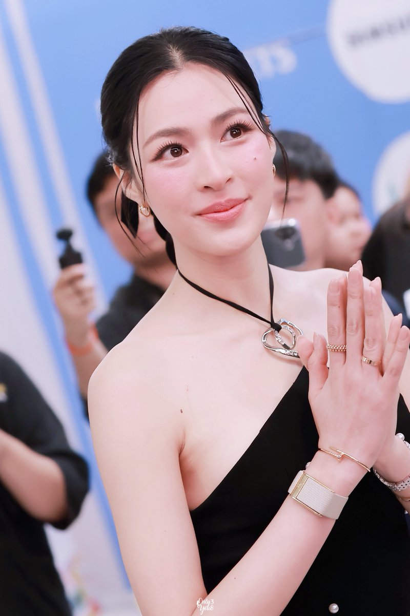 Onlyou_38's tweet photo. Hi beauty🤍

LINGORM LEGO STORE OPENING
#LingOrmLegoCertifiedStore https://t.co/Pvxn5FigxM