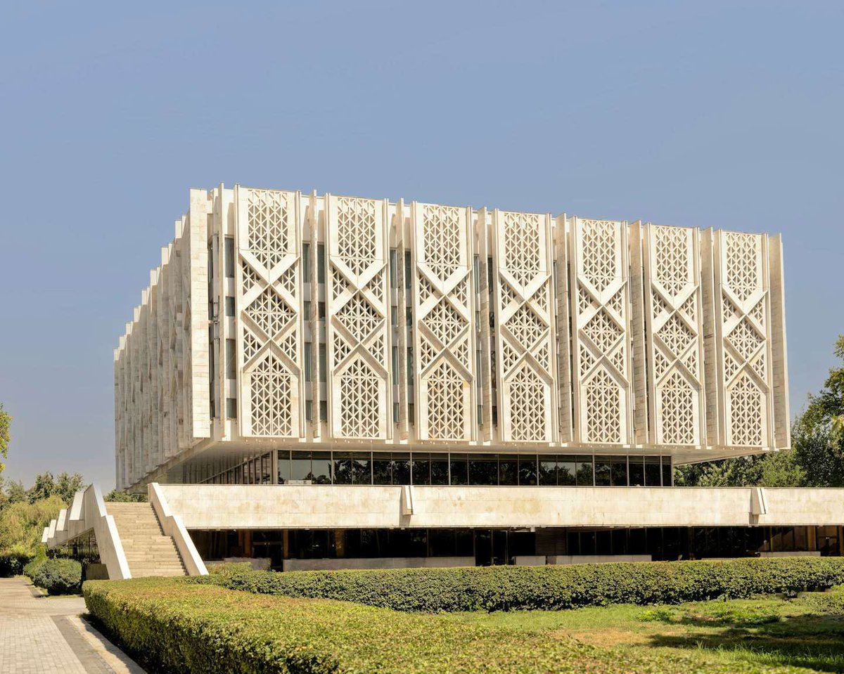 Beautiful photos of Soviet modernism by Karel Balas