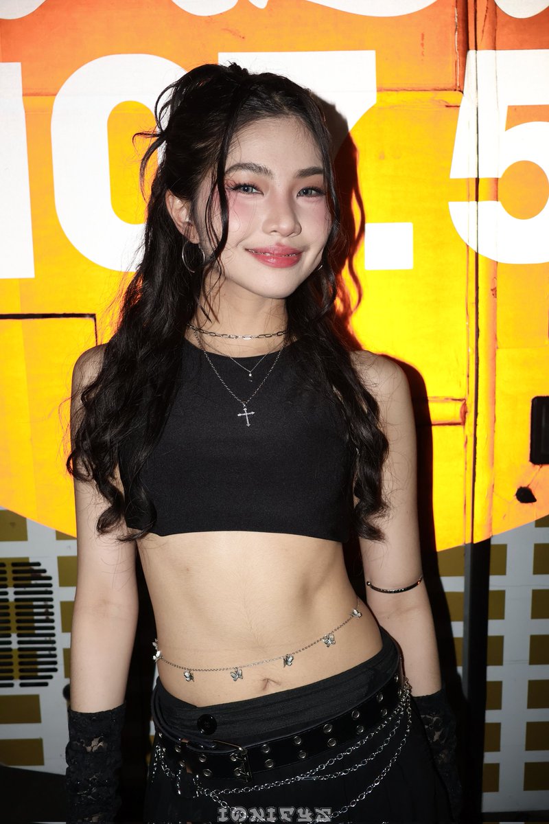 iONifYz's tweet photo. [2025.11.05] FINIX Zia
《 Wish Bus Roadshow 》
📍Vista Mall, Taguig

#FINIX #Wish1075 #WishBus #FINIXonWishBus #MeetFINIX #FINIX_ZIA
@finix_zia https://t.co/hpIUJJBvdi