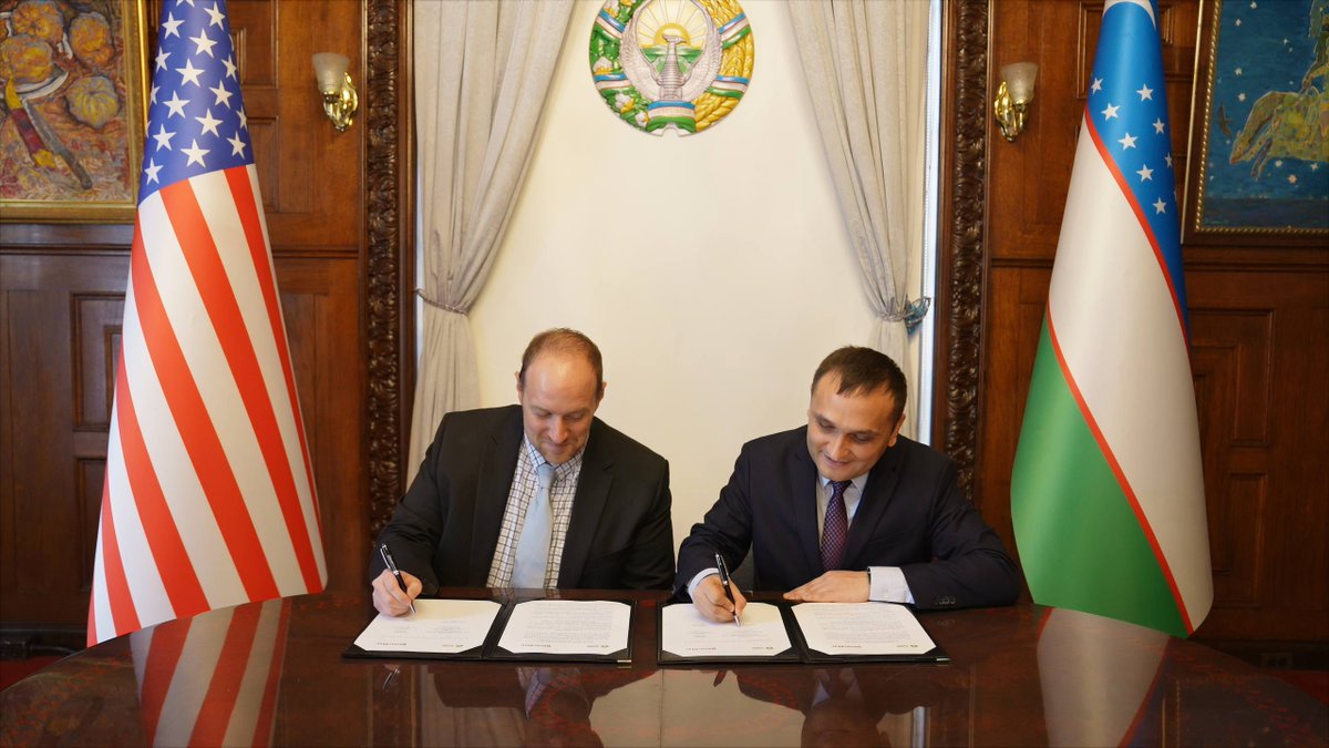 itpark_uz's tweet image. Abdulakhad Kuchkarov, CEO of IT Park Uzbekistan, held a meeting with Joe Kirgues, Co-founder of gener8tor, one of the leading startup accelerators in the United States.

One of the central points of the discussion was the establishment of a regional gener8tor office in…