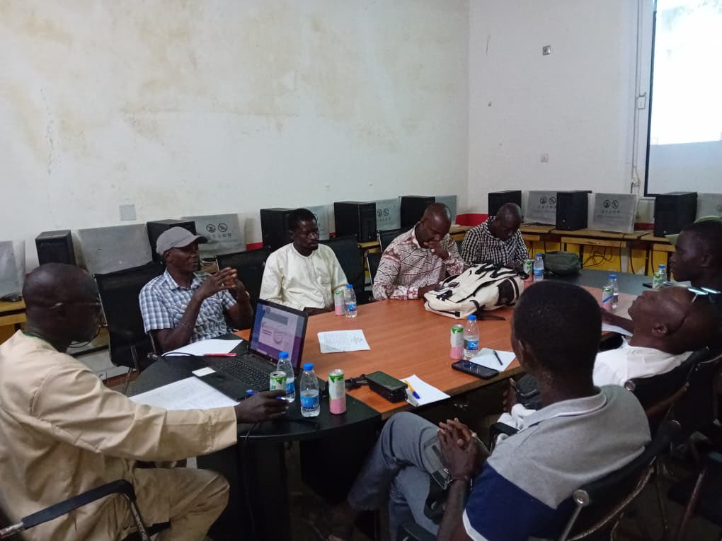 Renforcer la gouvernance locale 💪🏾
Formations sur les Droits &amp; Devoirs fondamentaux et les Compétences transférées à Ziguinchor et Kaolack les 7–8 nov. 2025.
Citoyens engagés, collectivités outillées 🇸🇳✨