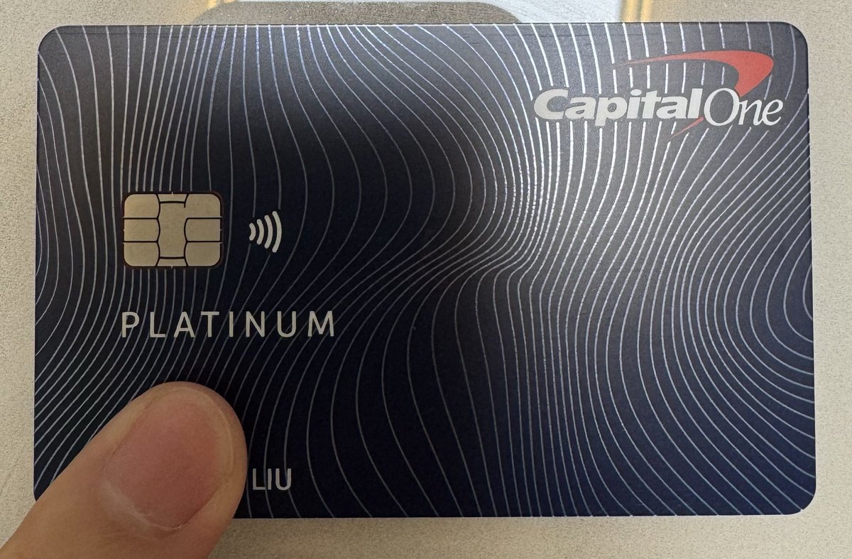 漂洋过海，垃圾卡终于到手了。FedEx 真得贵得离谱